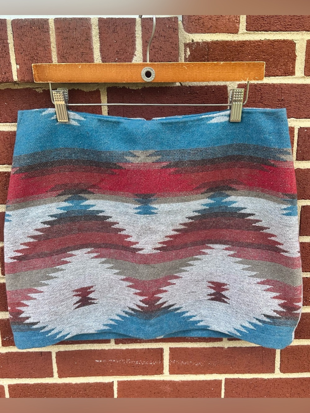 Brand New AE Skirt